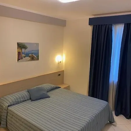Hotel Cosmomare Piano di Sorrento Exterior photo